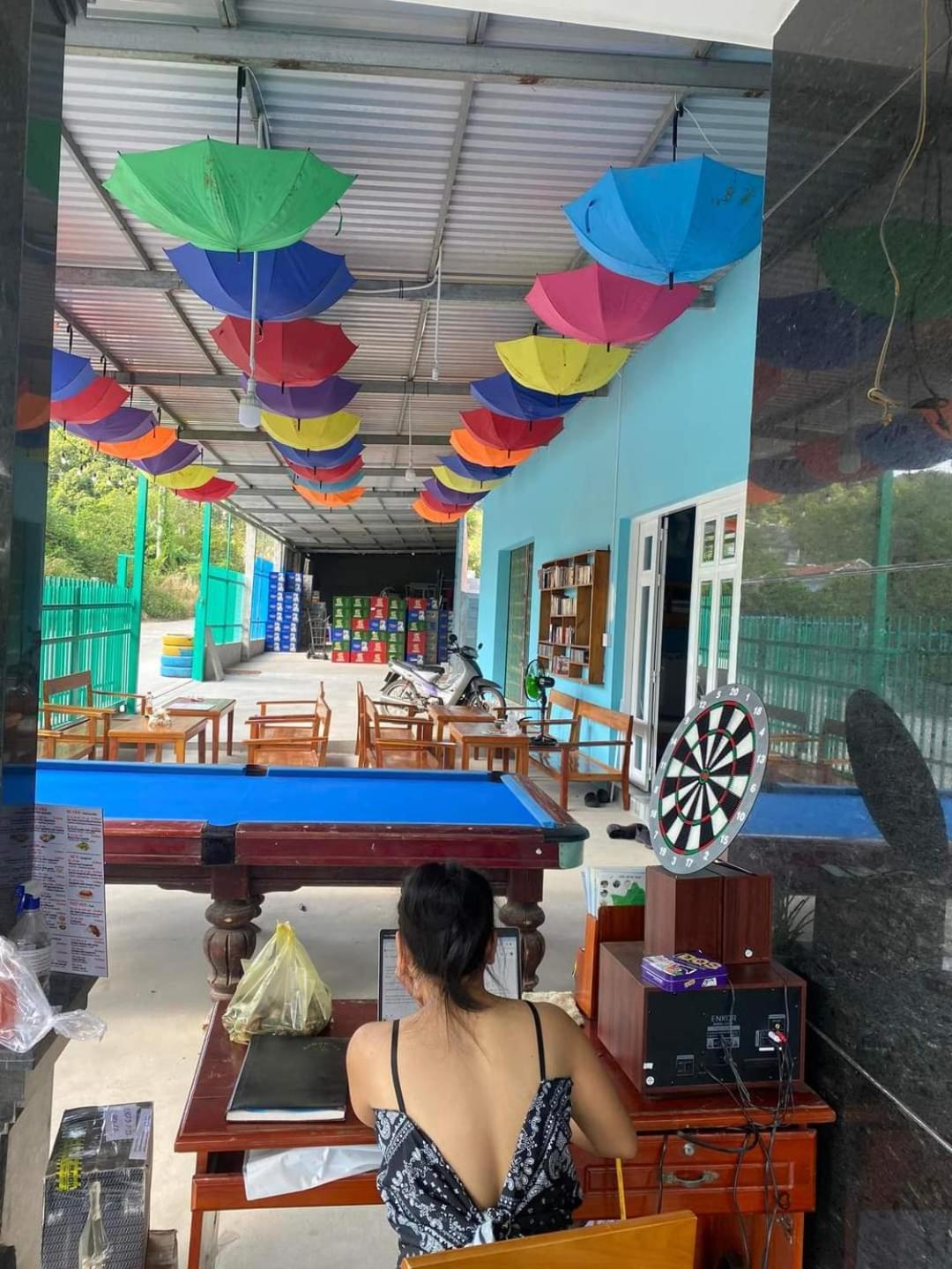 Ostello Phu Quoc Backpacker Esterno foto