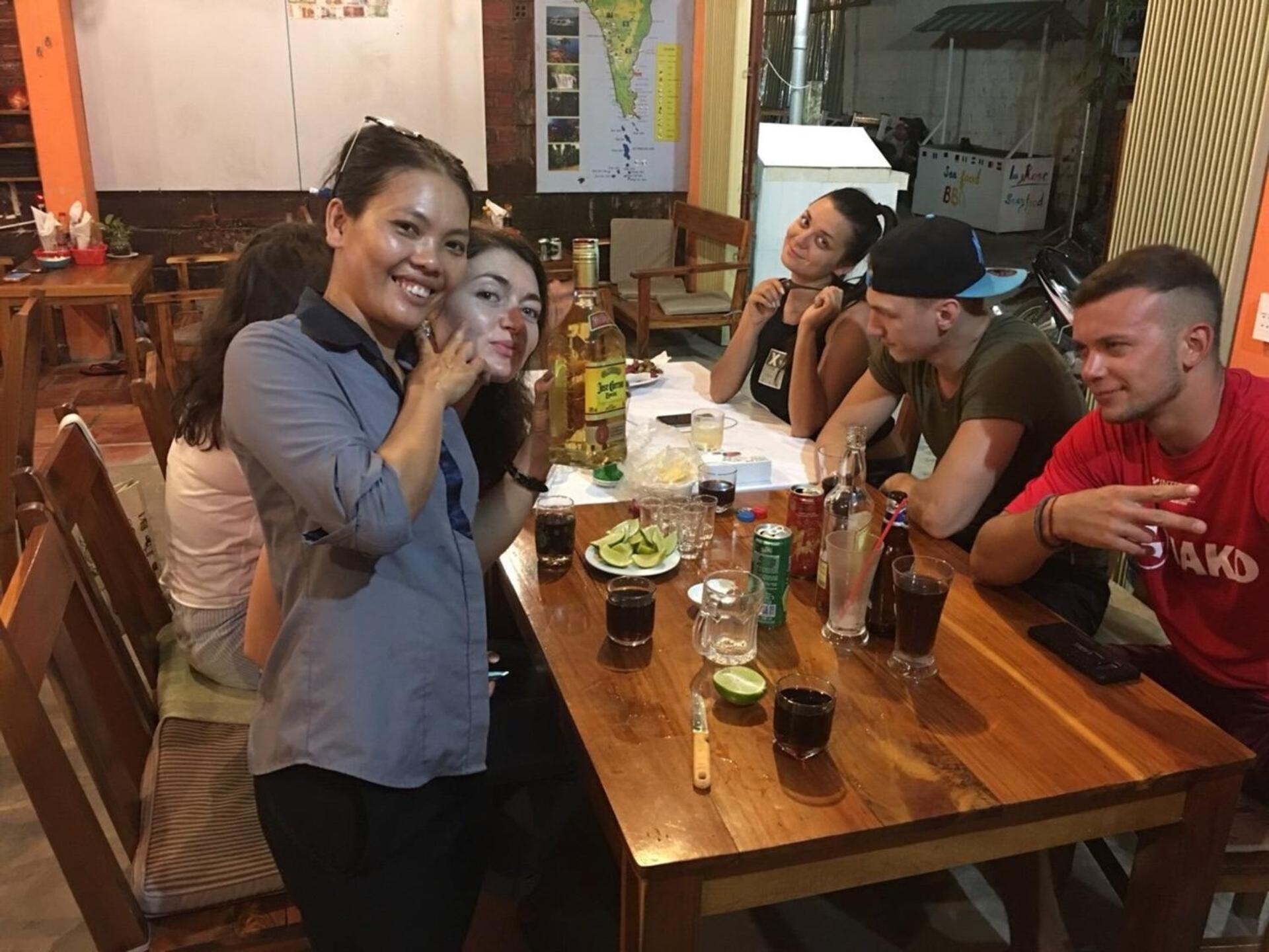 Ostello Phu Quoc Backpacker Esterno foto