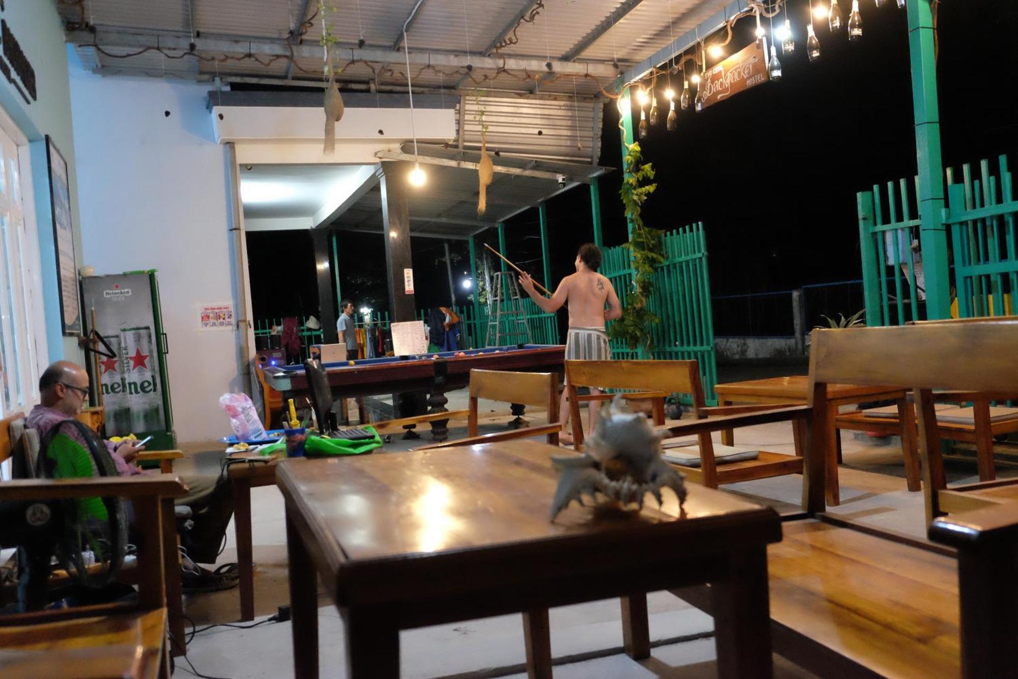 Ostello Phu Quoc Backpacker Esterno foto